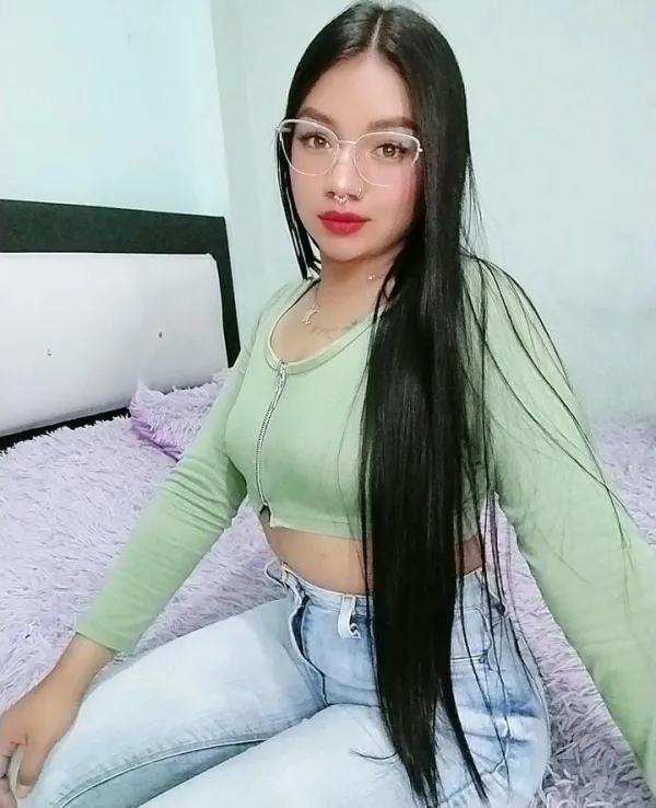 Marcela Avatar Bg
