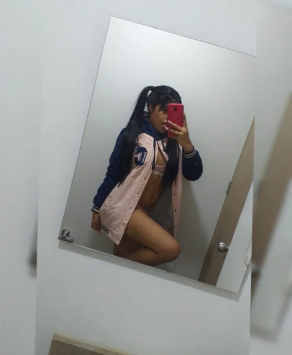 Natalia Avatar Bg