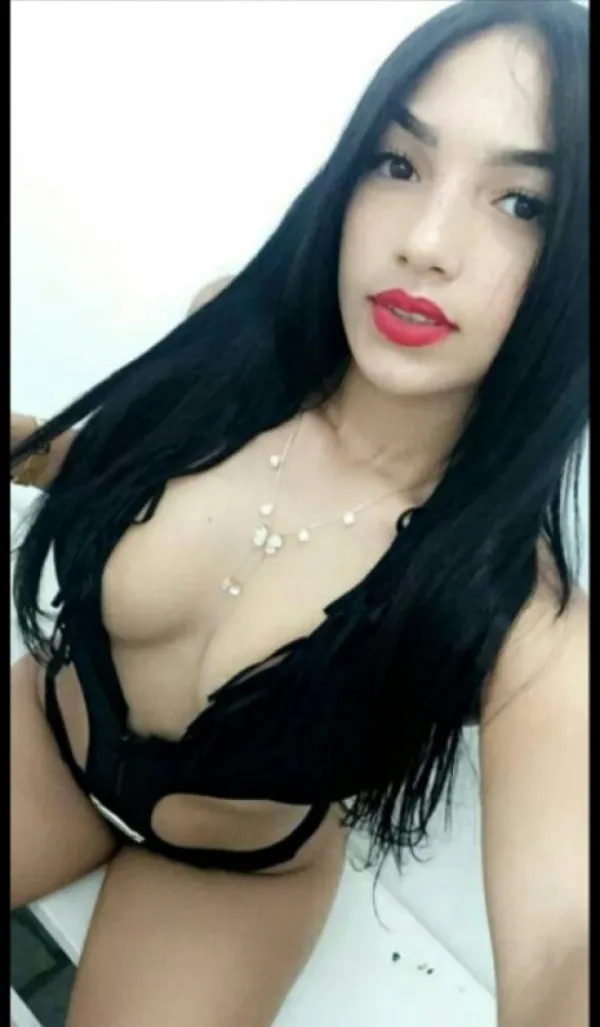 Ximena Avatar Bg