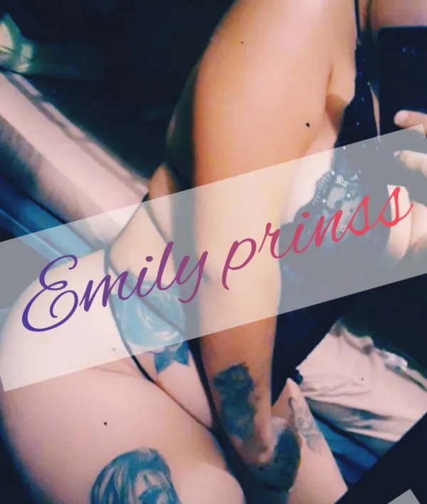 Kloe Prinss Avatar Bg