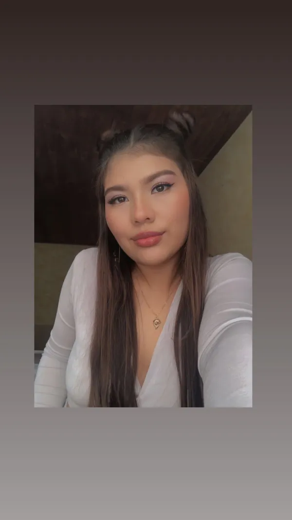 Sofía Belle Avatar Bg
