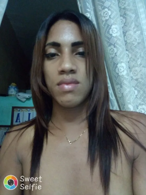 Lia Avatar Bg