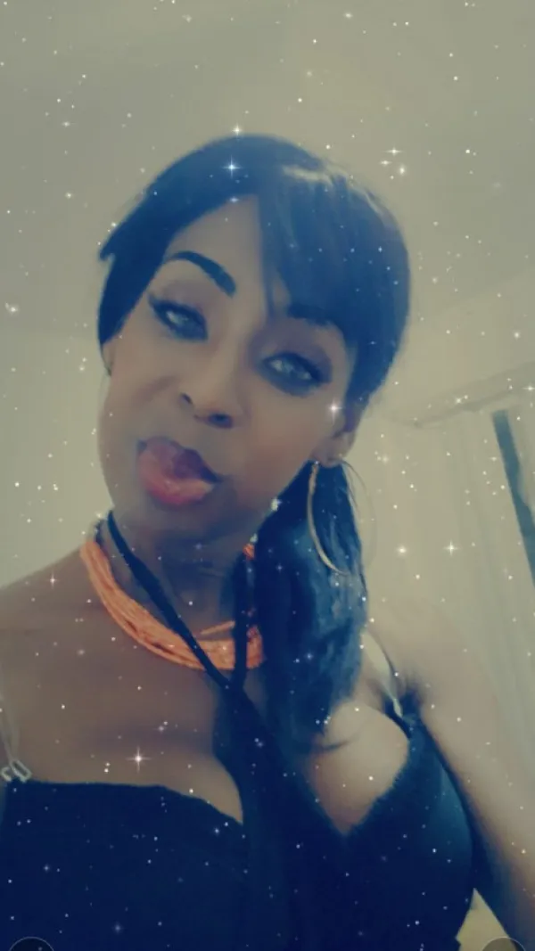Naomi Avatar Bg