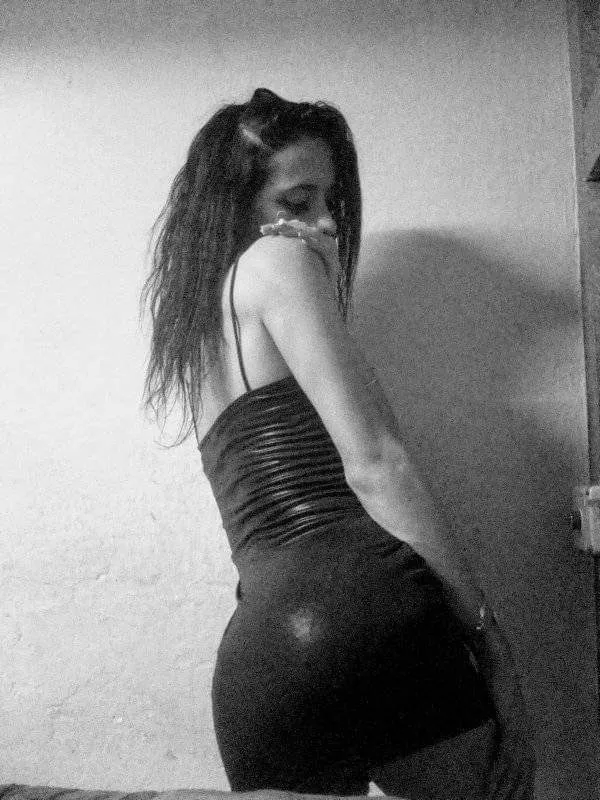 Cloe Avatar Bg