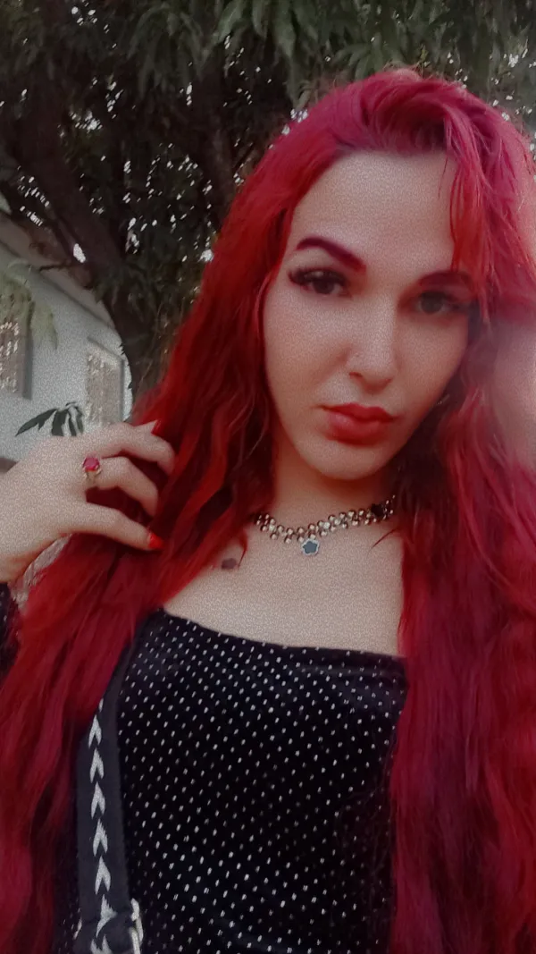 Lúlu Cubanita Avatar Bg