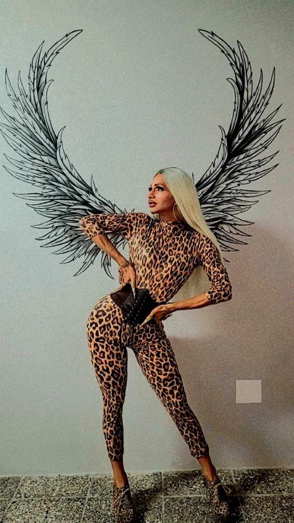 Alondra Avatar Bg