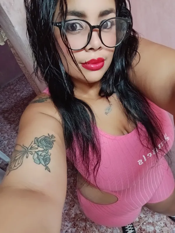 Dayli Amor Avatar Bg
