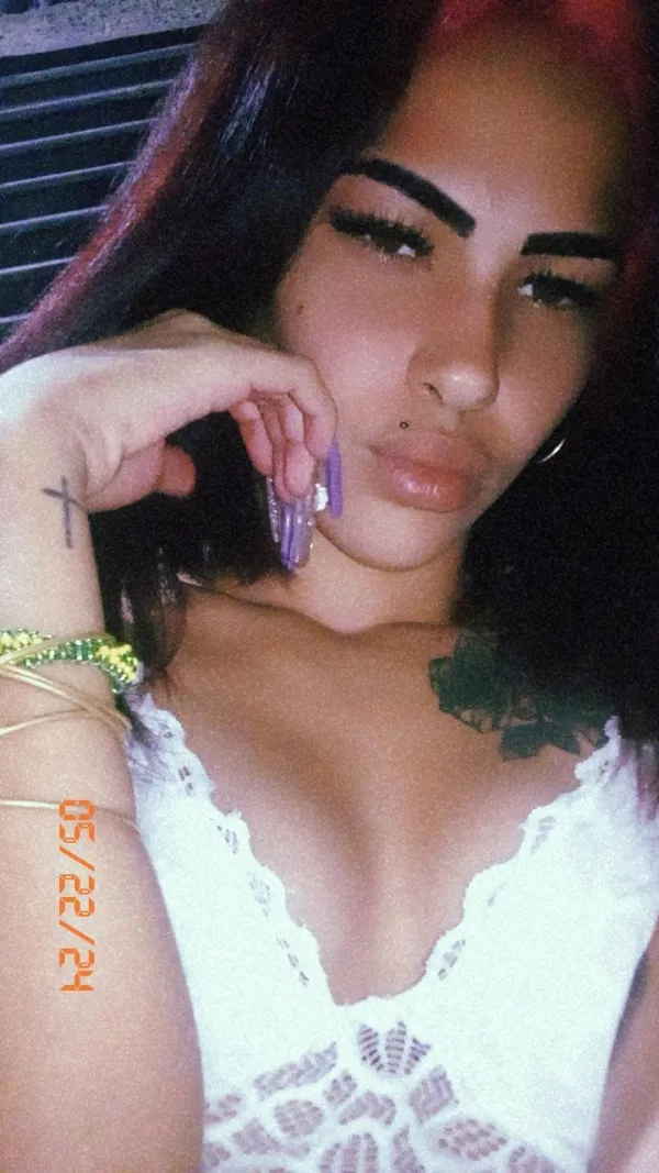 Roxana Avatar Bg