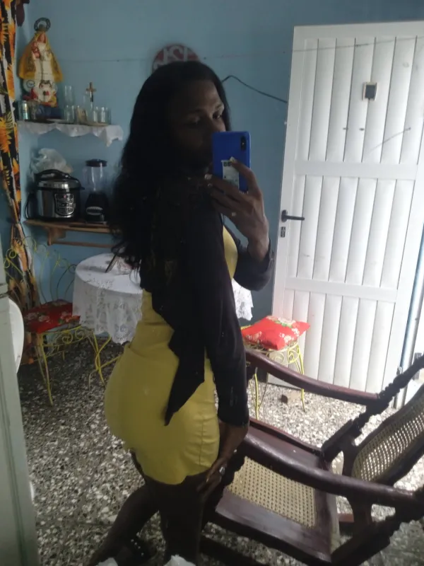 Patricia Avatar Bg