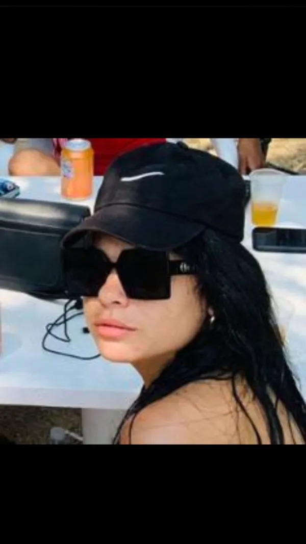 Meli Avatar Bg