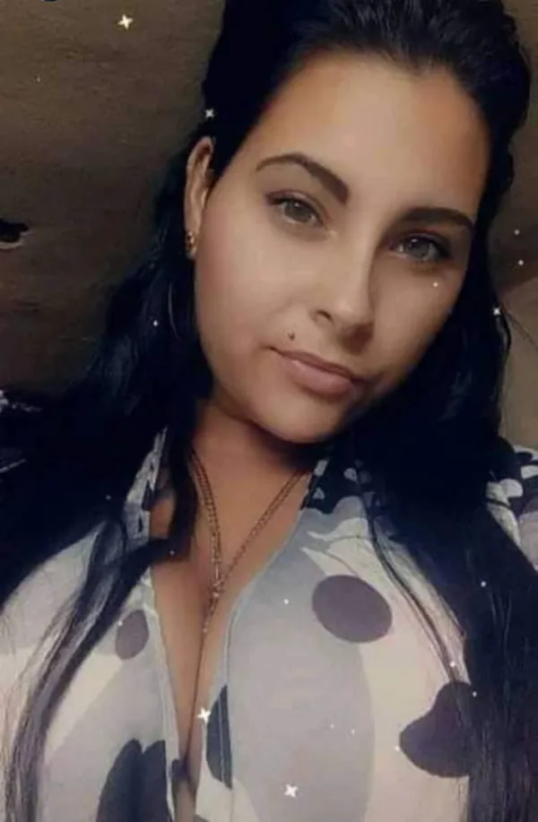 Mariposa Hernández Avatar Bg