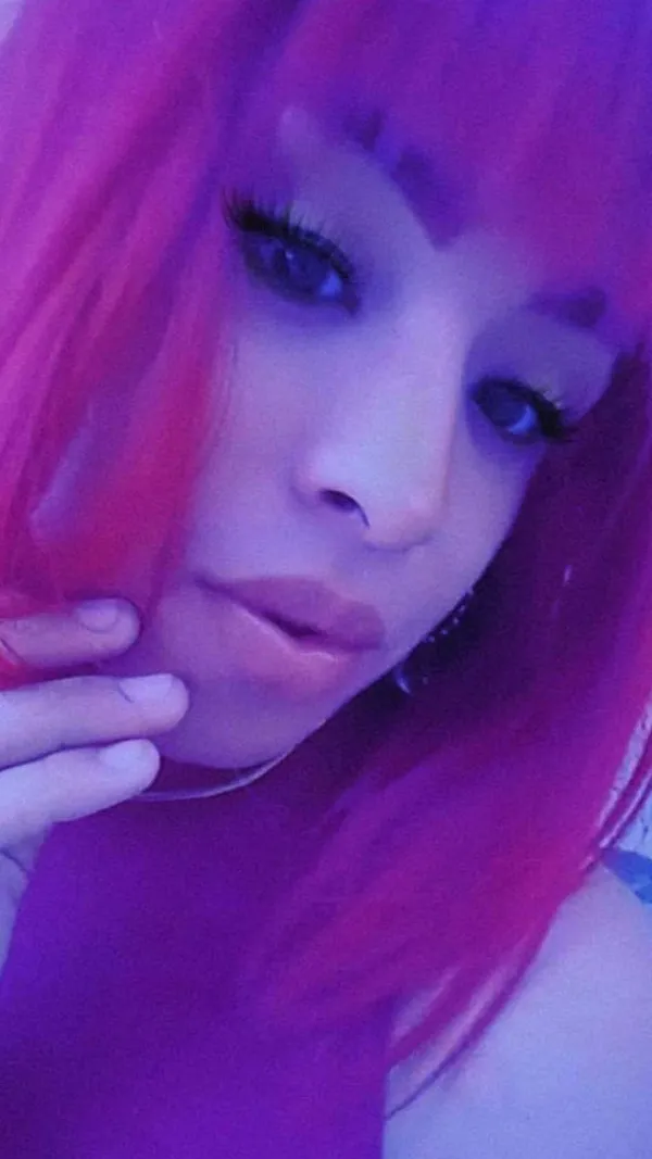 Natti Rivera Avatar Bg