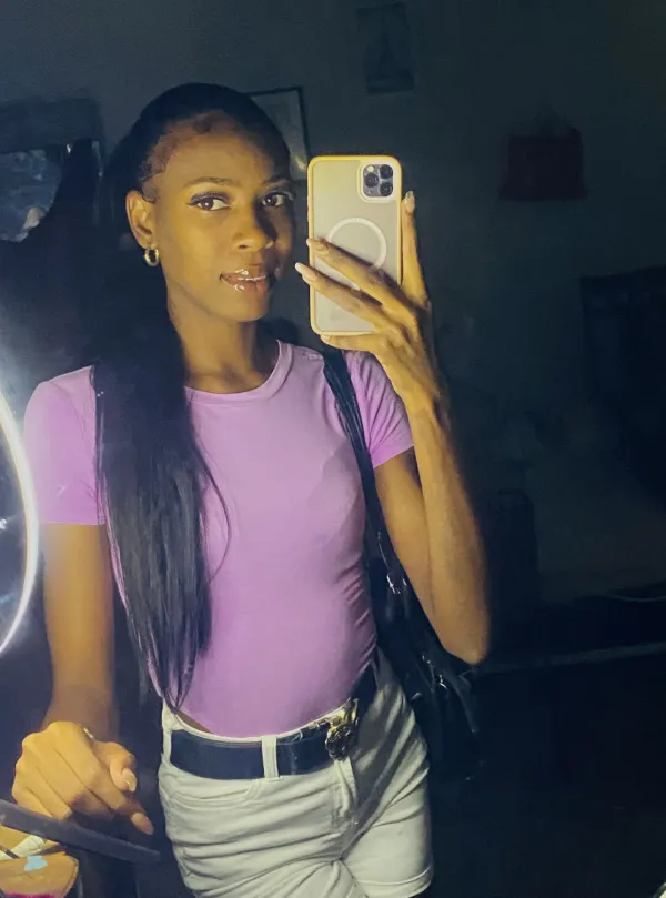 La Morenita Cubanita Avatar Bg