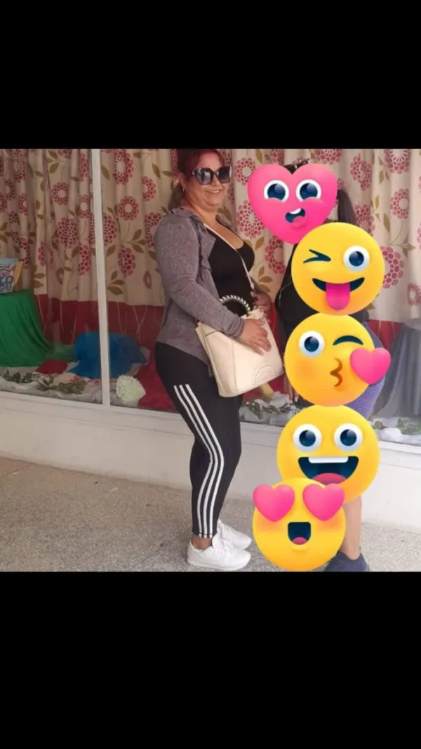 Yaneli Vega Del Val Avatar Bg