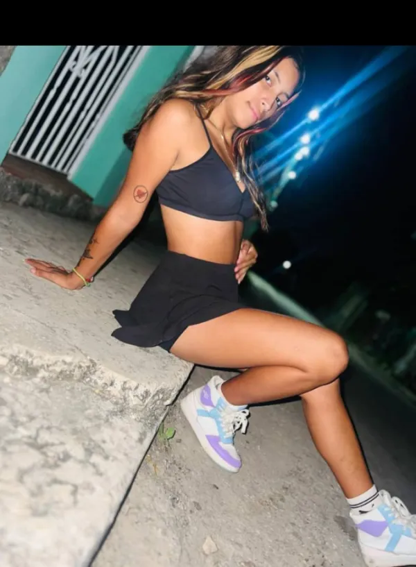 Melanys Avatar Bg