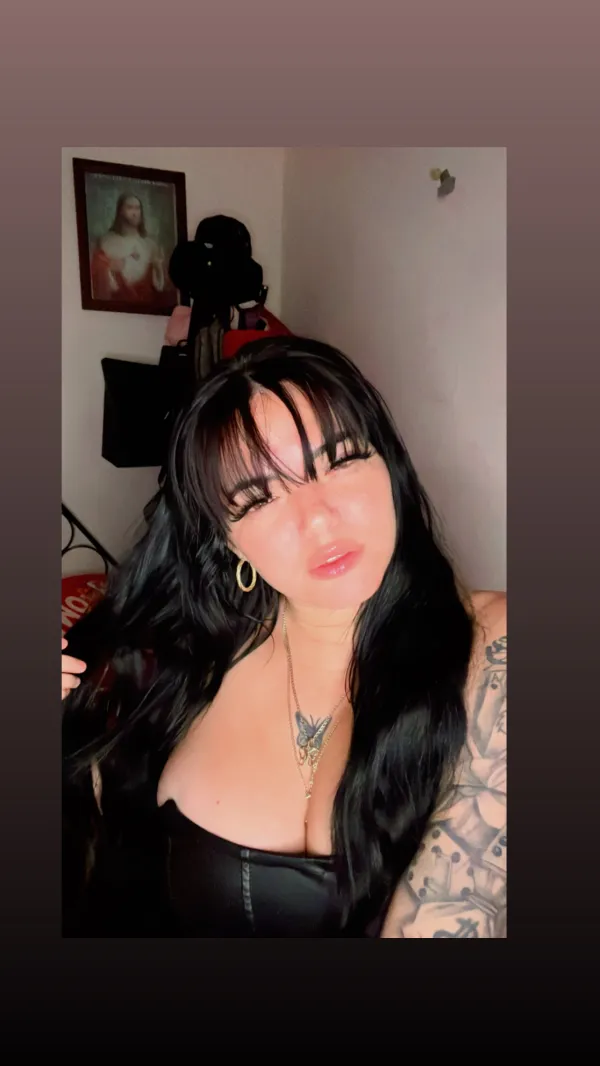 Una Chinita Avatar Bg
