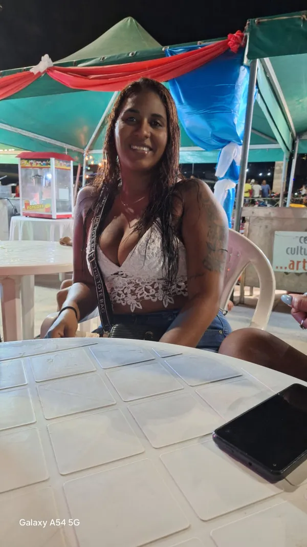 Tu Mulatica Avatar Bg