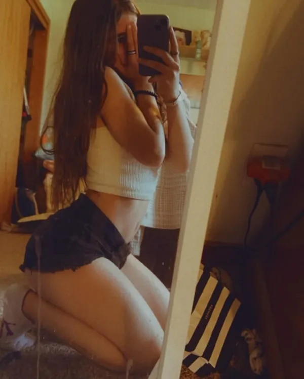Xiomara Avatar Bg
