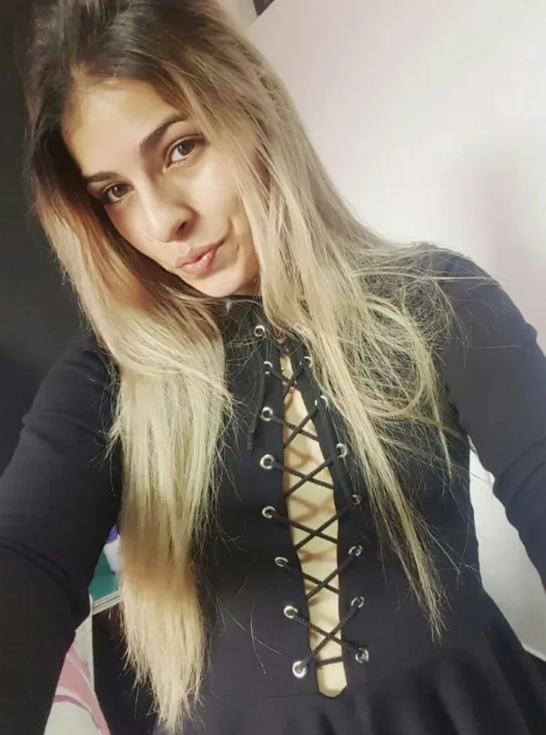 Amelia Pérez Avatar Bg