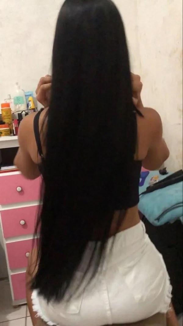 Xiomara Avatar Bg