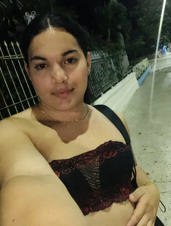 La China Avatar Bg