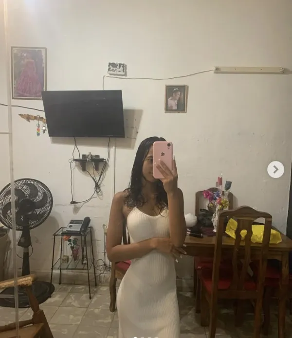 Melissa Avatar Bg