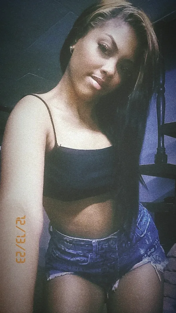 La Niña Linda Avatar Bg