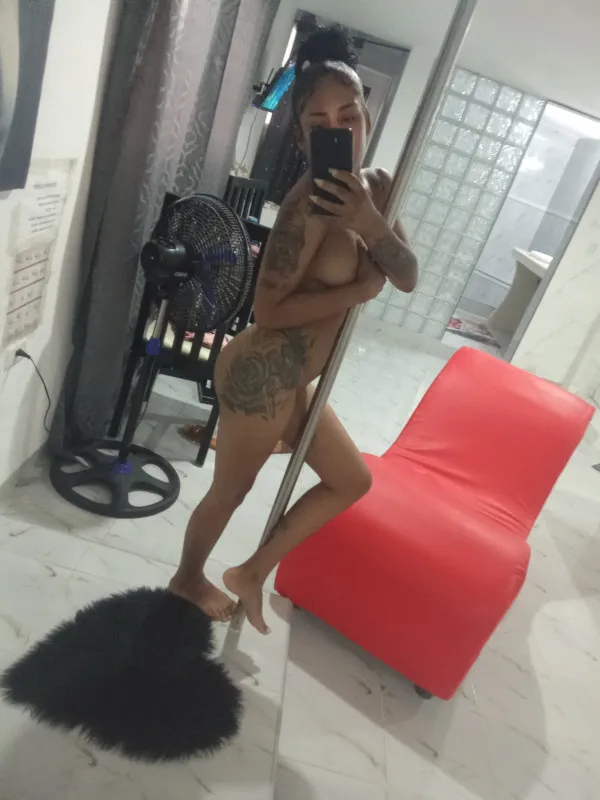 Briana Avatar Bg