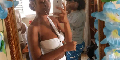 Hermosa nena súper rica con cuerpo delicioso disponible papi 24 7
