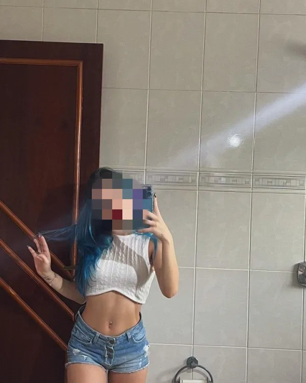 Xiomara Avatar Bg