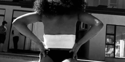 Soy una chica delgada mulatica de solo 21 año soy muy sexy divertida simpática solo extranjeros