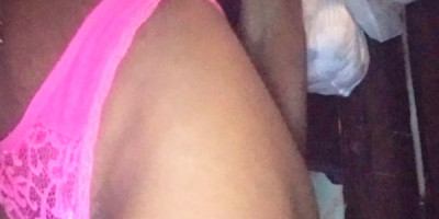 Soy una chica scort y estoy y disponible para a hora y las 24 horas solo extranjeros