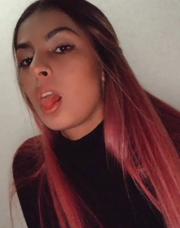 Amanda Sánchez Avatar Bg