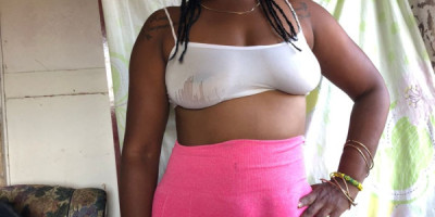 Morena madura super culona de 35 años para sacarte la leche rica papi