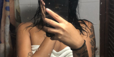 Chica escorts Dulce delgada divertida y perversa