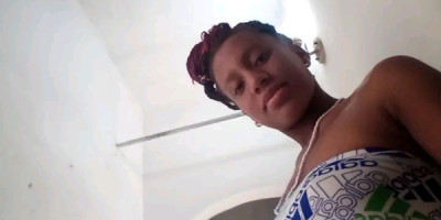 Chica mestiza busca chico extranjeros en la isla para satisfacer sus necesidades