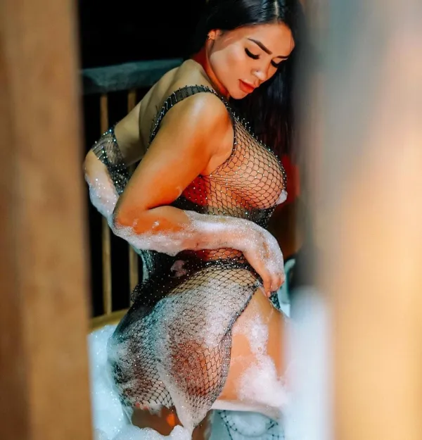 Teresa Mendoza Avatar Bg