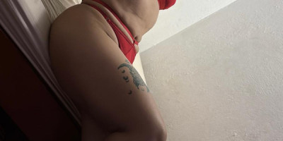Colombianita traviesa y caliente y cariñosa