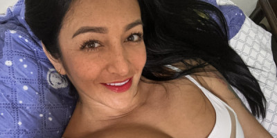 DANIELA! colombiana muy caliente descomplicada y cariñosa