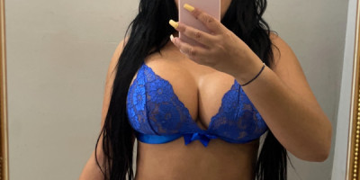 Hermosa colombiana ardiente dispuesta a cumplir tus fantasías