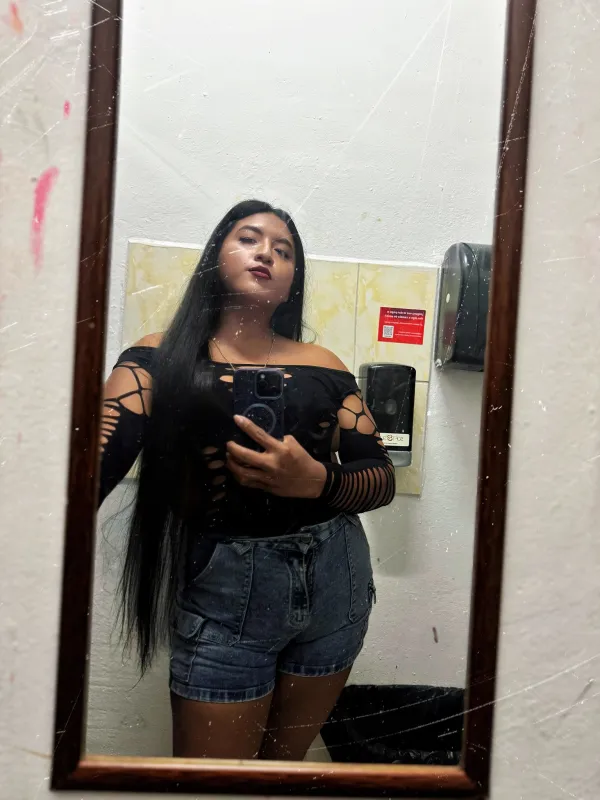 Arelis Orrala Avatar Bg