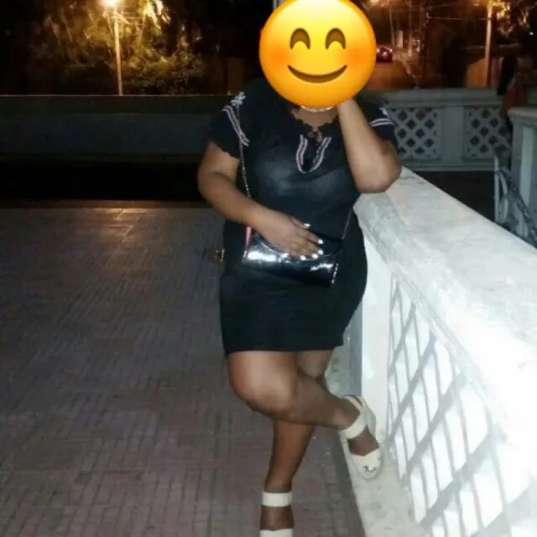 La Negra Avatar Bg