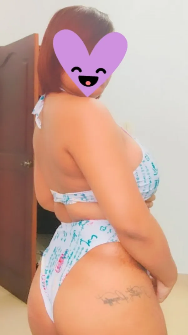 REBECA Avatar Bg