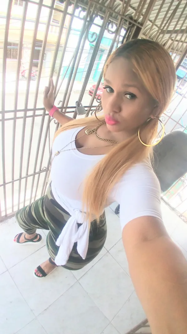 Tu Saca Leche Estrechita Avatar Bg