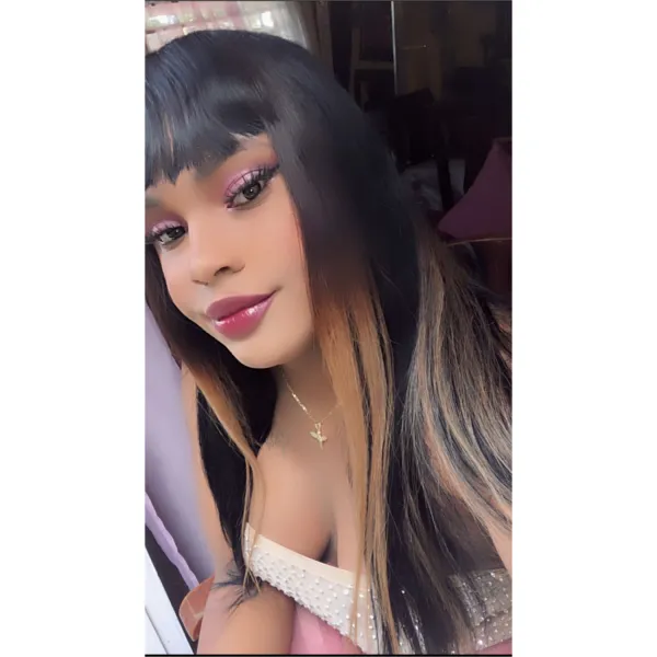 Scarlett Avatar Bg