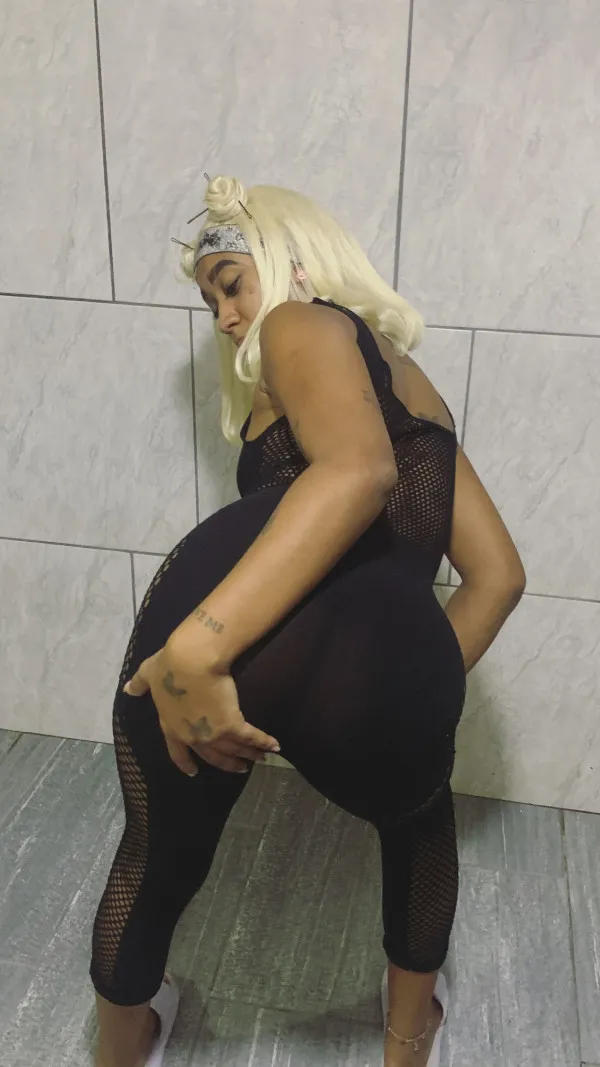 Eiris Perez Avatar Bg