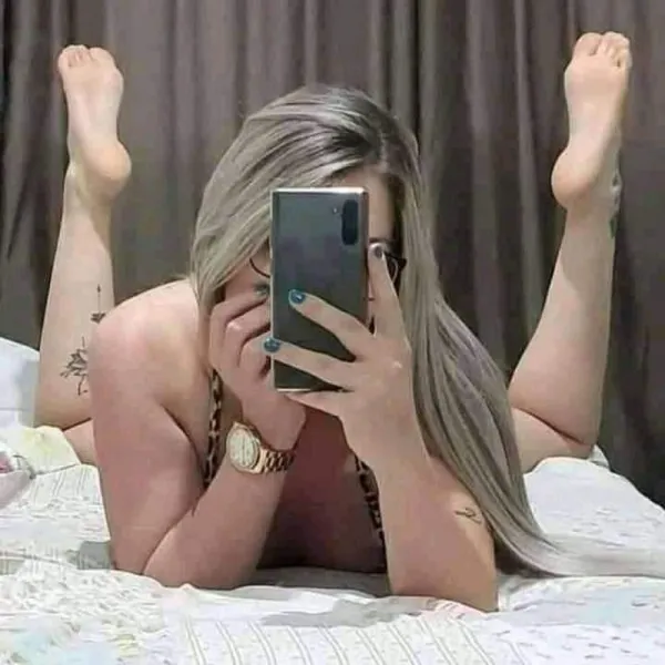 Lina Nazim Avatar Bg
