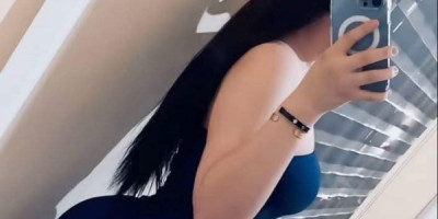 Jolie fille escorte girl disponible pour rdv chez-moi ET Hotel