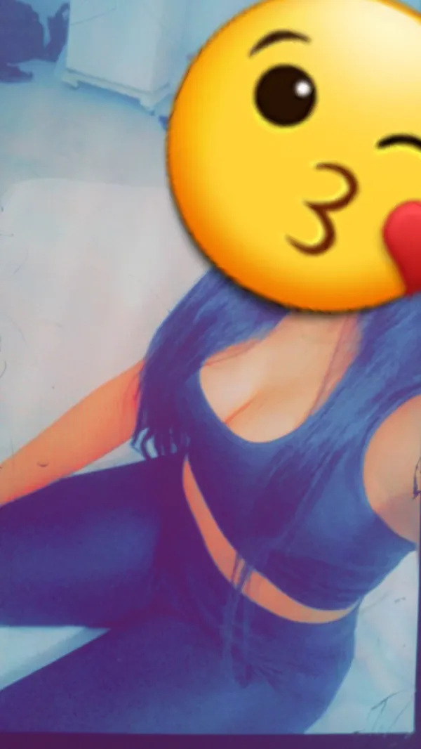 Shahinez Avatar Bg