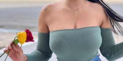 Belles filles à votre disposition pour un service VIP